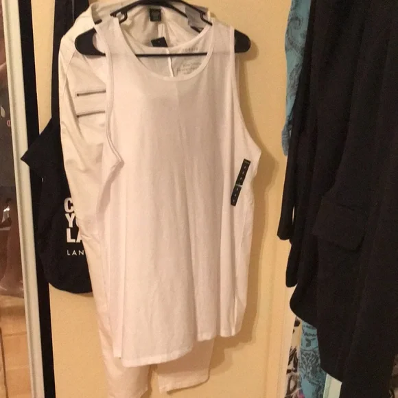NWT Torrid Classic Fit White Tank Top Size 18/20 - Picture 7 of 7